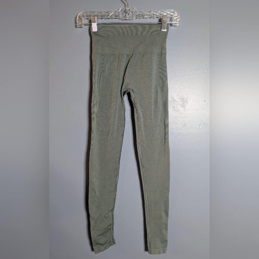 Alphalete Women's Sage Green Leggings Size XS